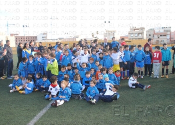 fotosmelilla 2015 02 26 depor DSC 0070 Vicente del Bosque visita la Escuela de Fútbol de la FMF
