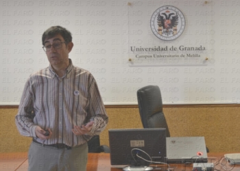 fotosmelilla 2015 02 28 pedro 19 01 La tiza fue “una verdadera revolución multimedia” en el ámbito educativo