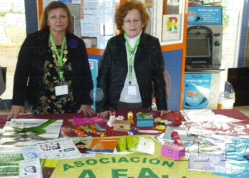 fotosmelilla 2015 03 04 dori 21 1 Alzheimer y AECC consiguen voluntarios en la UGR gracias al Patrón de Enfermería