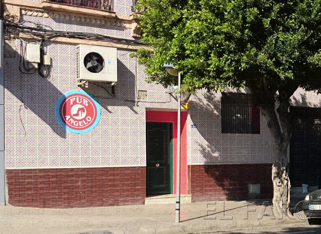 El presunto autor de un homicidio en el Pub Ángelo se entrega voluntariamente a la Policía