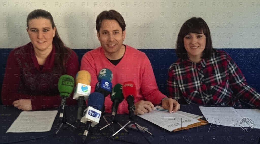 Un total de 16 entidades de la ciudad exige “una ratio justa” de alumnos por aula