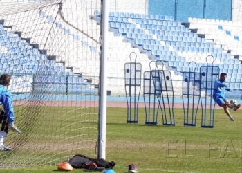 fotosmelilla 2015 03 18 depor 1 UD Melilla Entrenamiento 6 3 15 (4) Los de Fernando Currás preparan la visita de La Roda al Álvarez Claro