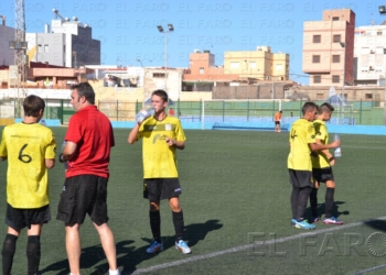 fotosmelilla 2015 03 19 depor DSC 0097 Chupa: “En casa solamente tenemos la opción de ganar”