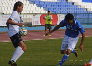 fotosmelilla 2015 03 22 depor 02 02 UD Melilla	- La Roda: Duelo de alto voltaje