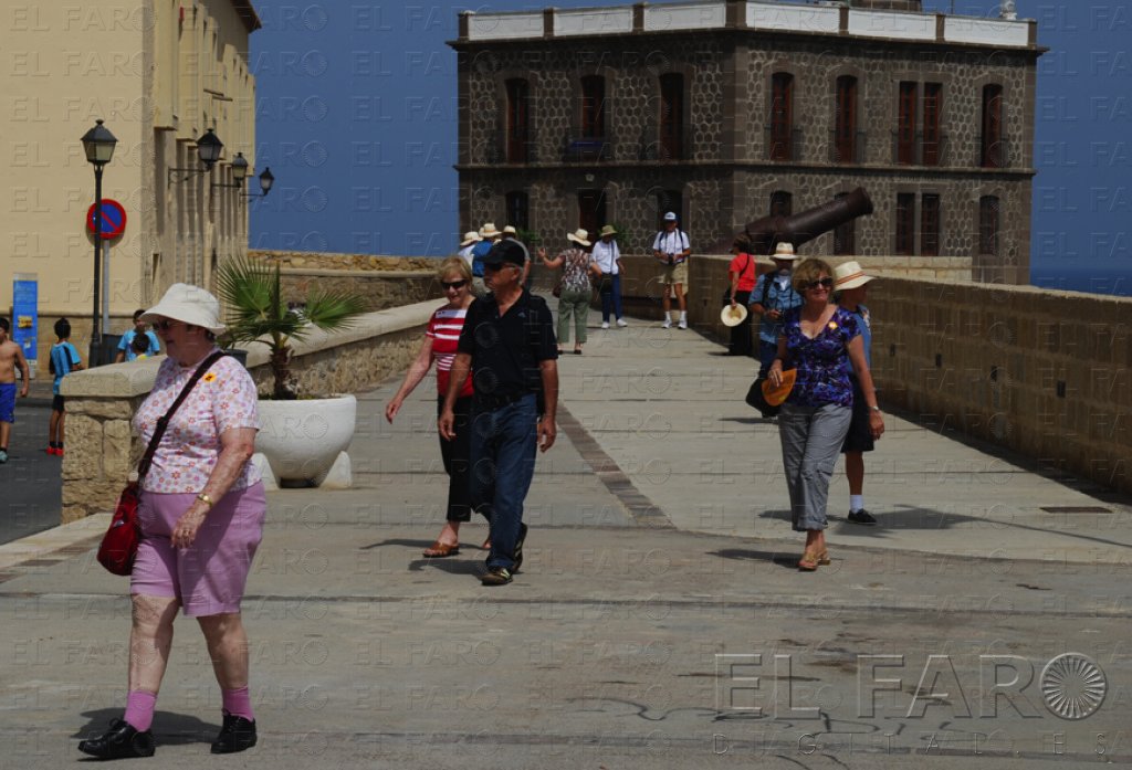 La Ciudad espera oír la propuesta de la CEME para valorar el bono turístico