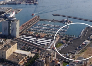 El Puerto da permiso para abrir una tienda de deportes y un McDonalds en la Marina Seca