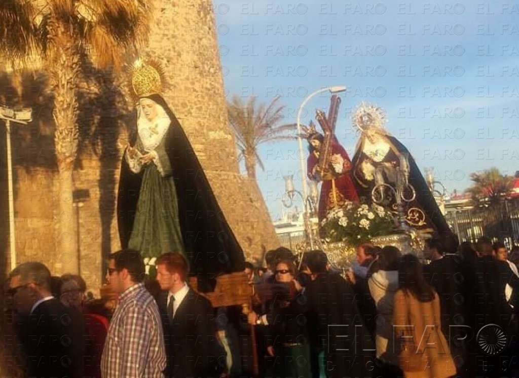 El Nazareno lleva sus titulares a la Plaza de Toros y procesionará hoy La Sentencia