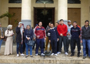 fotosmelilla 2015 04 07 dori 11 1 Los alumnos de ‘Energías renovables’ protestan porque no les pagan sus becas