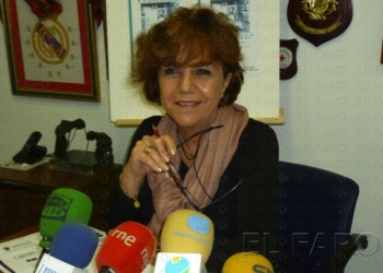 fotosmelilla 2015 04 08 dori 20 1 Armando Pelayo consigue una mejor nota de los melillenses que las Azúcar Moreno