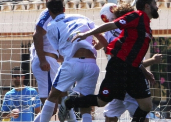 fotosmelilla 2015 04 11 depor 08 01 Victoria para ganar la salvación