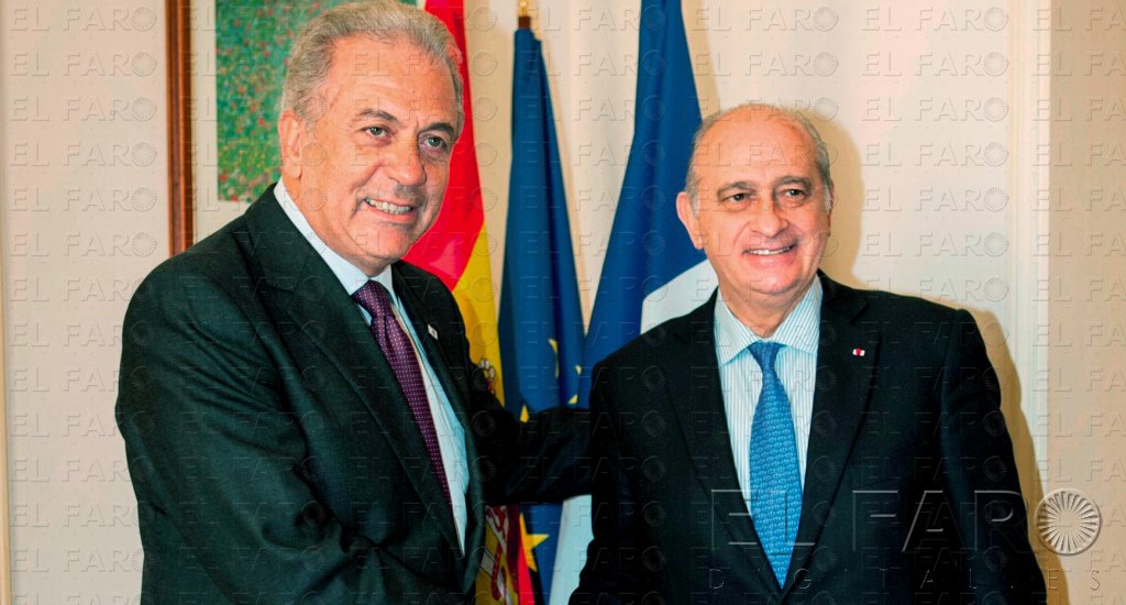 El comisario europeo de Interior confía en cerrar la visita a Melilla y Ceuta este mes