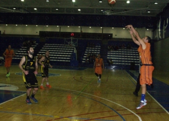 fotosmelilla 2015 04 12 depor soler Trabajada victoria de los colegiales