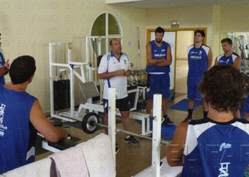 fotosmelilla 2015 04 14 DEPO 04 01 Descanso de la plantilla del Melilla BC