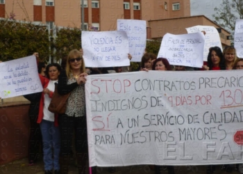 fotosmelilla 2015 04 16 dori 19 2 Las auxiliares afirman que Quesada dice que los contratos del Imserso son “precarios”