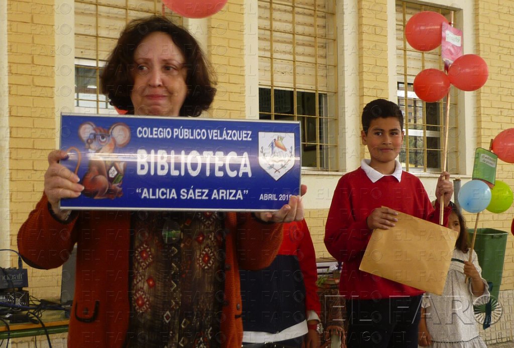 La ‘profe’ más luchadora da nombre a la bibloteca del colegio Velázquez