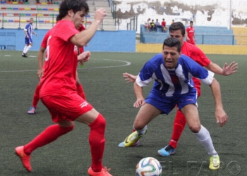 fotosmelilla 2015 04 26 depor 04 01 El Atlético ve frenada la salvación