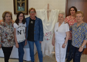 fotosmelilla 2015 05 01 P 19 01 La Asociación de Reumáticos abre las puertas de su rastrillo de artículos propios