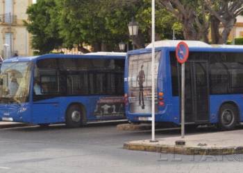 fotosmelilla 2015 05 02 rebeca 7 1 Gobierno y oposición ‘debaten’ la crisis de la COA a través de Twitter