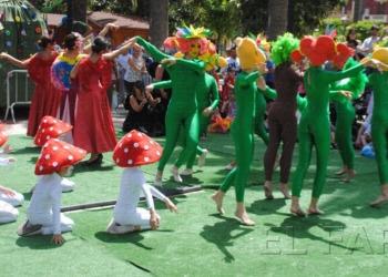 fotosmelilla 2015 05 04 P 14 03 Exposiciones y espectáculos para echar el cierre a Melilla en Flor