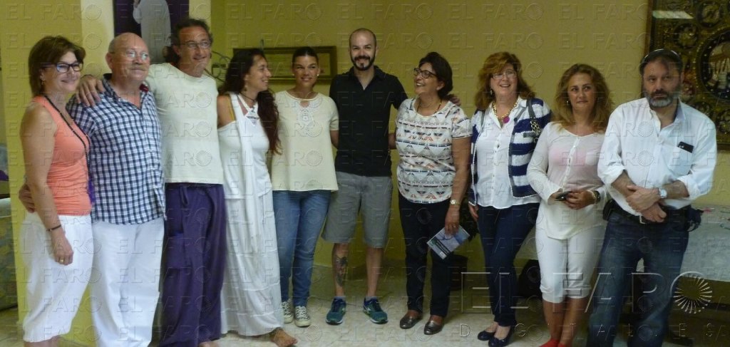 El yoga y la meditación ‘ayudan’ a los niños afectados por el terremoto de Nepal