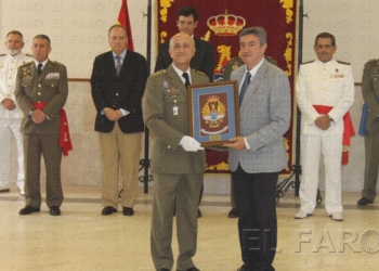 fotosmelilla 2015 06 06 P IMG 8170 Ariadna Ibáñez gana ‘Carta a un militar’ con su relato ‘Desde mis ojos’