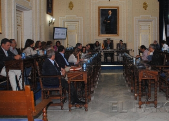 fotosmelilla 2015 06 08 rebeca 6 1 Rojas está abierta al diálogo “en igualdad” para lograr acuerdos buenos para Melilla