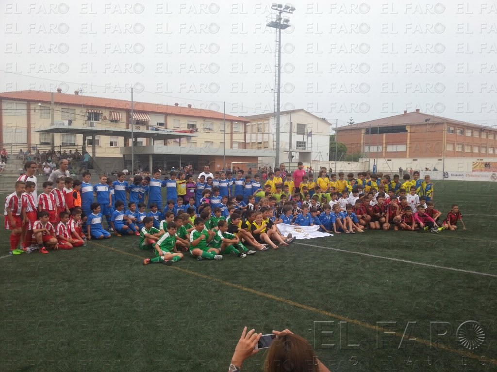 La Peña Real Madrid triunfa en Churriana