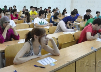 fotosmelilla 2015 06 13 dori 9 1 Sólo 9 de 700 alumnos se cambiarán de centro con los ‘recortes’ en Bachillerato