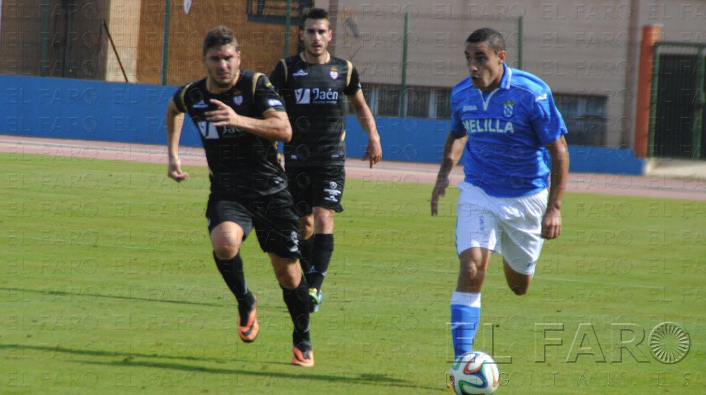 Amarito: “Pondré todo de mi parte para seguir en la UD Melilla”