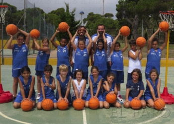 fotosmelilla 2015 06 26 depo 06 13 Los chicos trabajan en el Fuerte con el final del campus en el horizonte