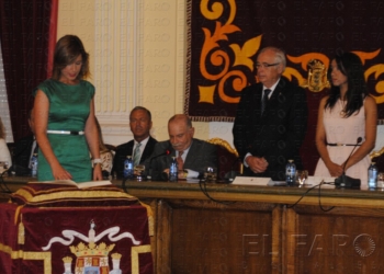 fotosmelilla 2015 07 07 rebeca 6 1 Acabar con la pobreza, crear empleo y regenerar la vida política, las claves del pacto entre PP y PPL