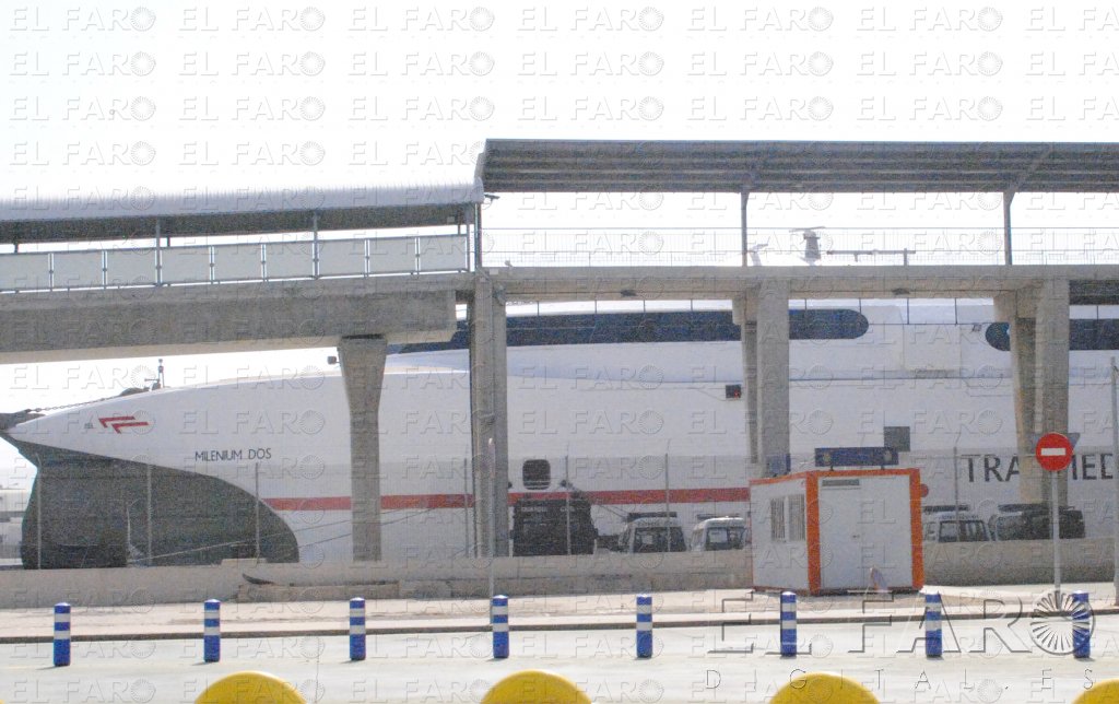 Trasmediterránea reajusta los horarios del barco rápido por la OPE