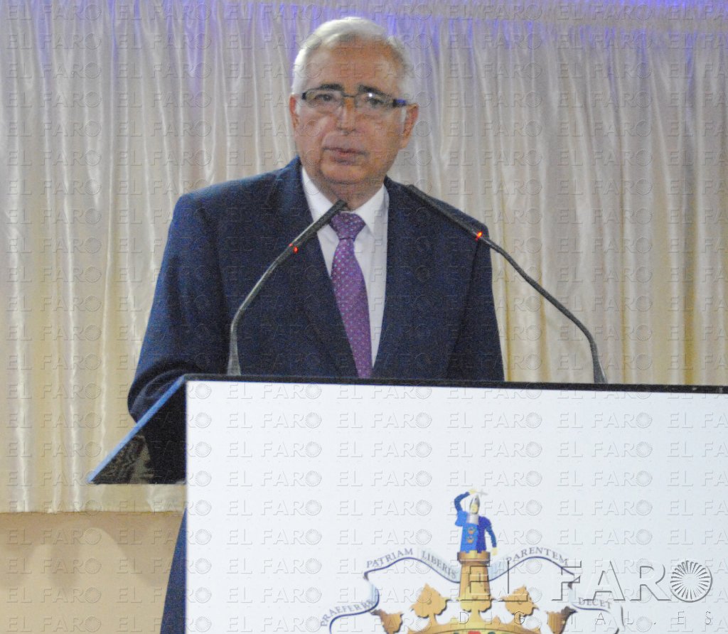 Imbroda: “Debemos rechazar a aquéllos que retuercen el Islam para hacer barbaridades”