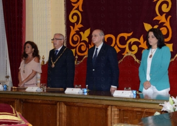 Podemos, Equo, IU y UPyD se muestran escépticos ante los anuncios de Imbroda