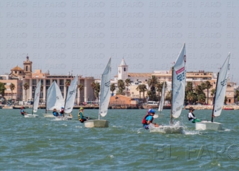 fotosmelilla 2015 07 21 depo Jaime de Pablos Cervera4 Dueñas, quinto en Optimist en la Regata ‘Almirante Cervera’