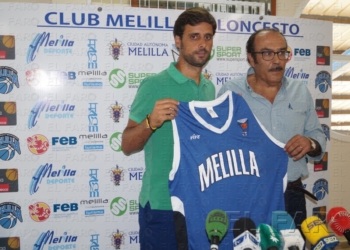 fotosmelilla 2015 07 22 depor Presentacion Alcoba 21 7 15 (1) Alcoba ya trabaja en la confección de un equipo de diez jugadores