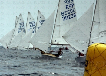 fotosmelilla 2015 07 31 DEPO 1 IMG 0542 copia La Vela ligera abre el programa de la Semana Náutica de Melilla 2015