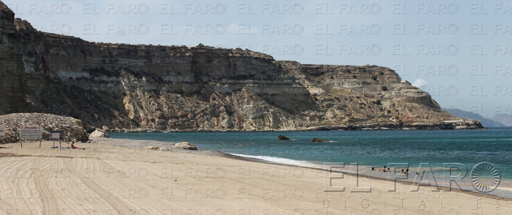 Medio Ambiente abrirá la playa de Horcas Coloradas al público el próximo viernes 7 de agosto