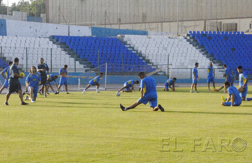 Ni la AD Ceuta ni el River Melilla