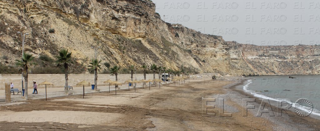 Todo listo para la apertura al baño de la playa de Horcas Coloradas