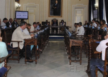 fotosmelilla 2015 08 07 dori 9 1 El PSOE, sin un asesor más por votar en contra de los sueldos para los diputados