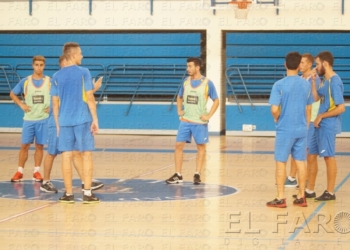 fotosmelilla 2015 08 12 DEPO Entrenamiento ud melilla 11 8 15 (5) Los azulinos afrontan su recta final para su puesta de largo