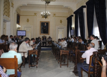 fotosmelilla 2015 08 14 rebeca DSC0013 El sueldo para los diputados y los asesores pasarán hoy por pleno