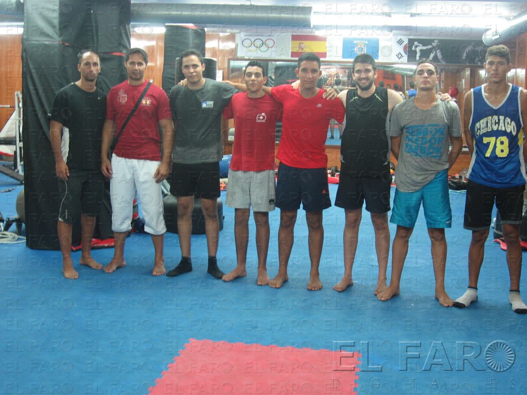 Ebnoutalib, subcampeón olímpico entrena a los taekwondistas locales