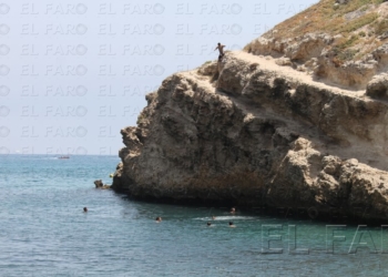 fotosmelilla 2015 08 21 rebeca 2 1 Los menores hallan otra vía para llegar el puerto: A nado desde Galápagos