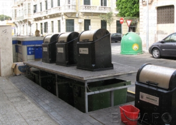 fotosmelilla 2015 08 23 Maria 09 1 Los hosteleros piden que se amplíen los horarios para tirar la basura