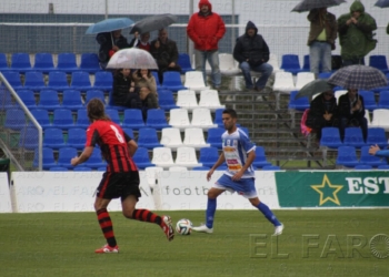 La UD Melilla ya prepara su debut como local en la liga 2015-2016