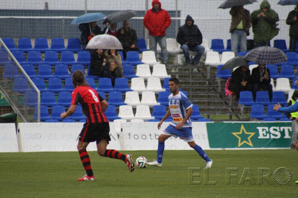 La UD Melilla ya prepara su debut como local en la liga 2015-2016