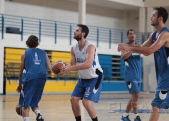 fotosmelilla 2015 08 27 depor IMG 0611 copia Primera sesión de descanso azulina