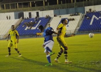 fotosmelilla 2015 08 30 depor DSC0162 Empate que sabe a poco en el debut